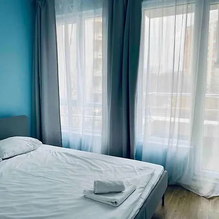 Modern Turquoise Apartment/free Wifi *