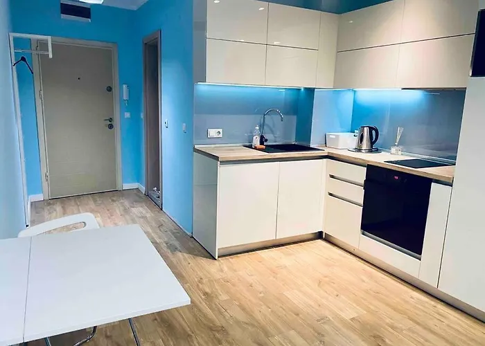 Modern Turquoise Apartment/free Wifi Lejlighed