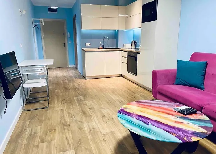 Lejlighed Modern Turquoise Apartment/free Wifi